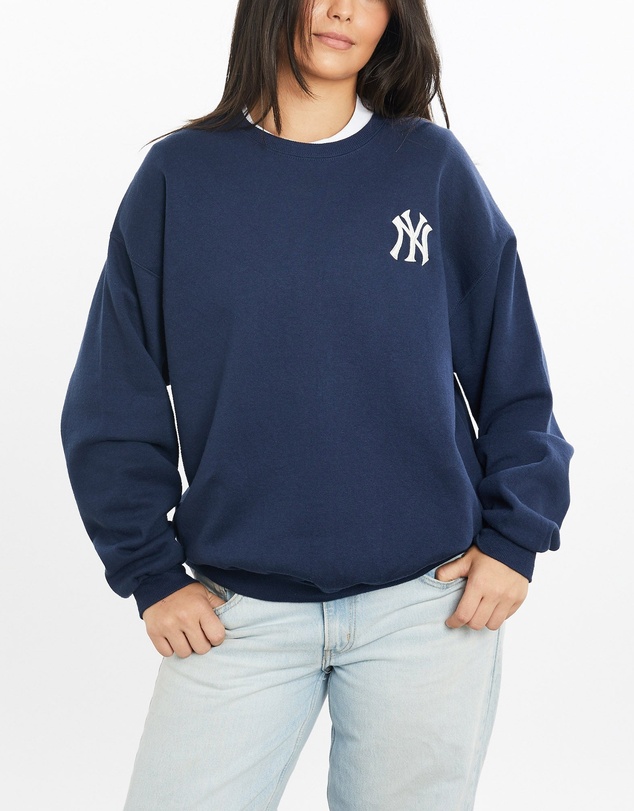 Vintage by The Real Deal - Pre Loved - Vintage MLB New York Yankees Sweatshirt