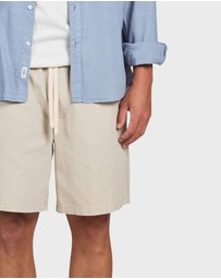 Academy Brand - Newman Oxford Short
