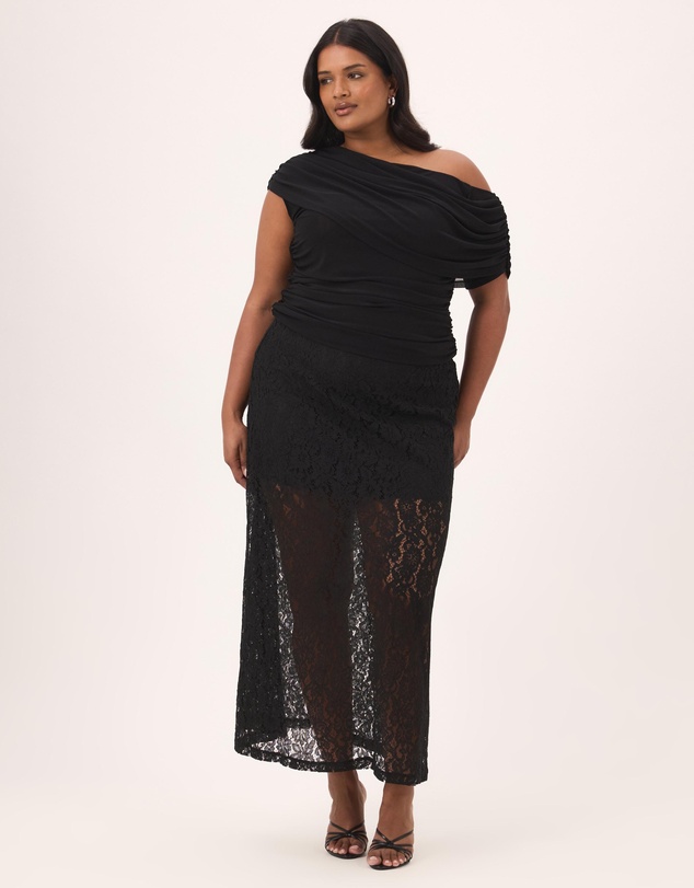 Atmos&Here Curvy - Molly Lace Maxi Skirt