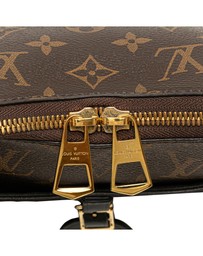 Pre-Loved by Azura Reborn - Pre-Loved louis vuitton Dauphine Monogram Canvas Shoulder Bag