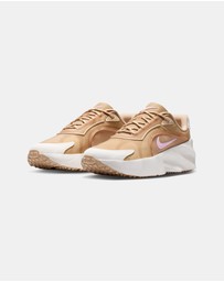 Nike - Aura Edge - Women's