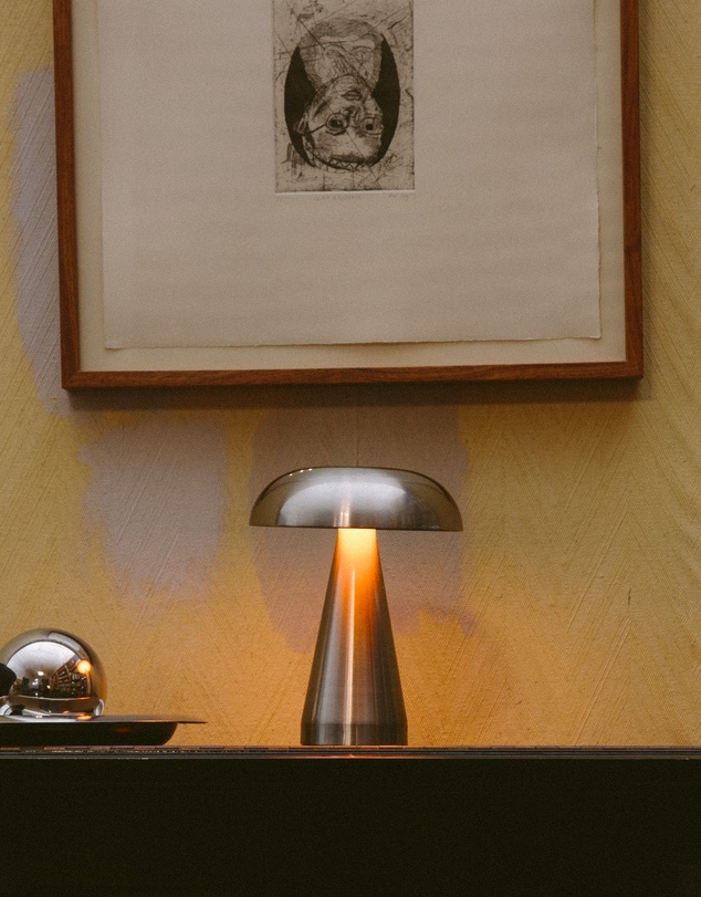 Dennis Did It - Portable Metal Touch Lamp Aluminium