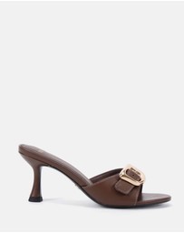 Novo - Vintage Heels