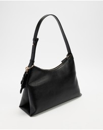 GUESS - Kassie Hobo