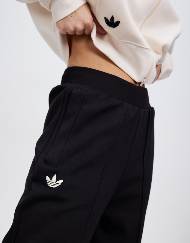 adidas Originals - Adicolor Neuclassics Trackpants
