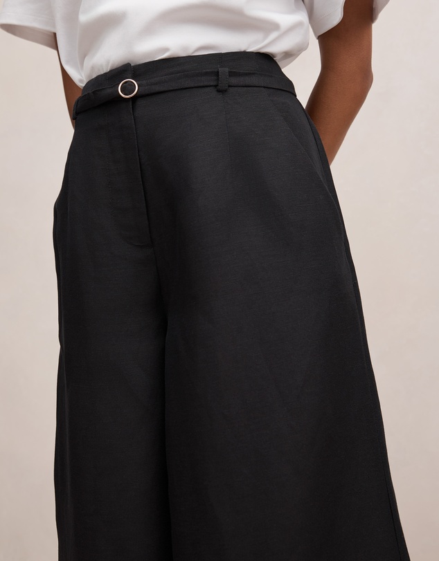 Forever New Petite - Matilda Petite Linen Blend Pants