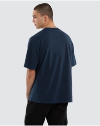 Nomadic Paradise - Breeze Street Tee