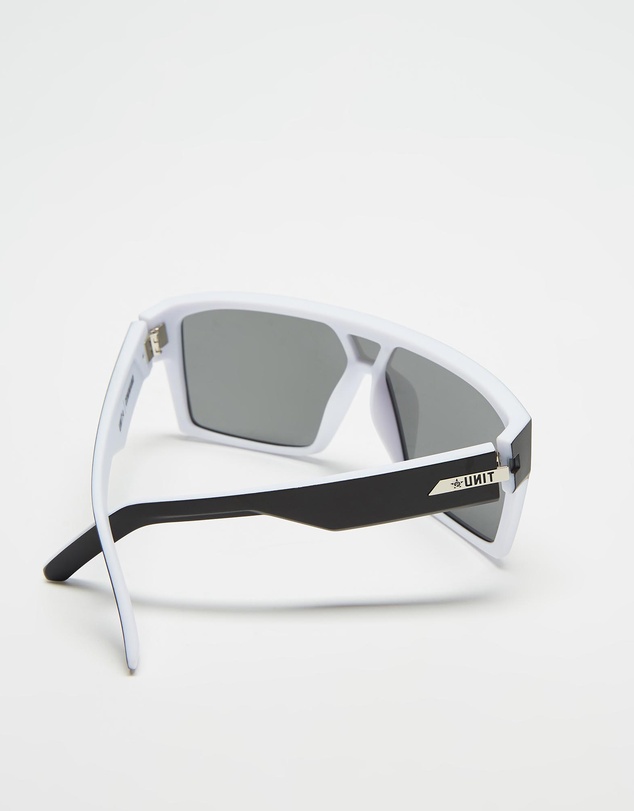 UNIT - Command Polarised Sunglasses