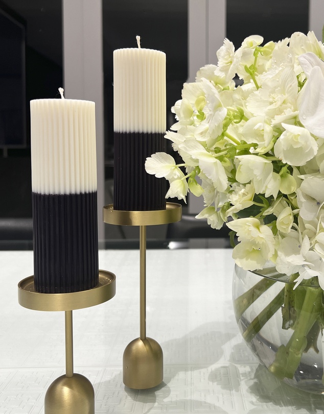 XRJ Celebrations - Pillar Two-Tone Dalmatian Candle