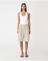 Forcast - Sonique Tailored Short