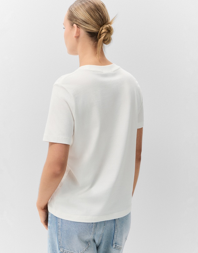 UNISON - The Classic Crew Tee