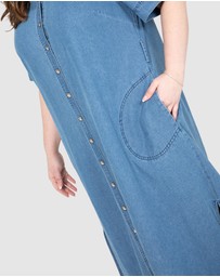 Love Your Wardrobe - Willow Denim Dress