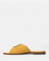 Naturalizer - Forrest Slide - Golden Rod