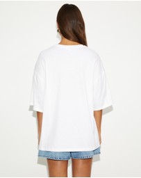 Dazie - Postcard Oversized Graphic Tee