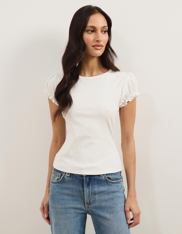 Atmos&Here - Alba Gathered Sleeve Baby Tee