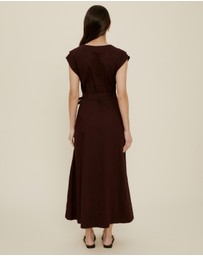 The Fated - Tuck Bodice Sleeveless Midi Dress
