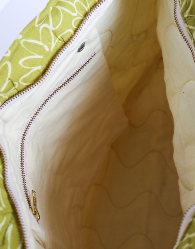 Mosey Me - Field Quilted Bag