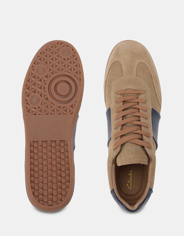 Clarks - Dexter Beige