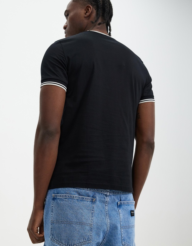 Fred Perry - Twin Tipped T-Shirt