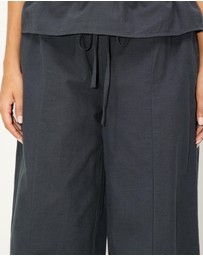 Dazie - Bayside Linen Blend Relaxed Pants