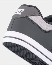 DC Shoes - Boys 8 to 16 Pure Skate Shoes