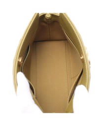 Pre-Loved by Azura Reborn - Pre-Loved chanel Chain Bag Lion Head Detail