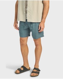 Academy Brand - Riviera Linen Short