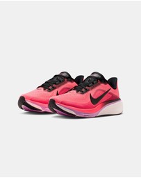 Nike - Pegasus 42 - Women's
