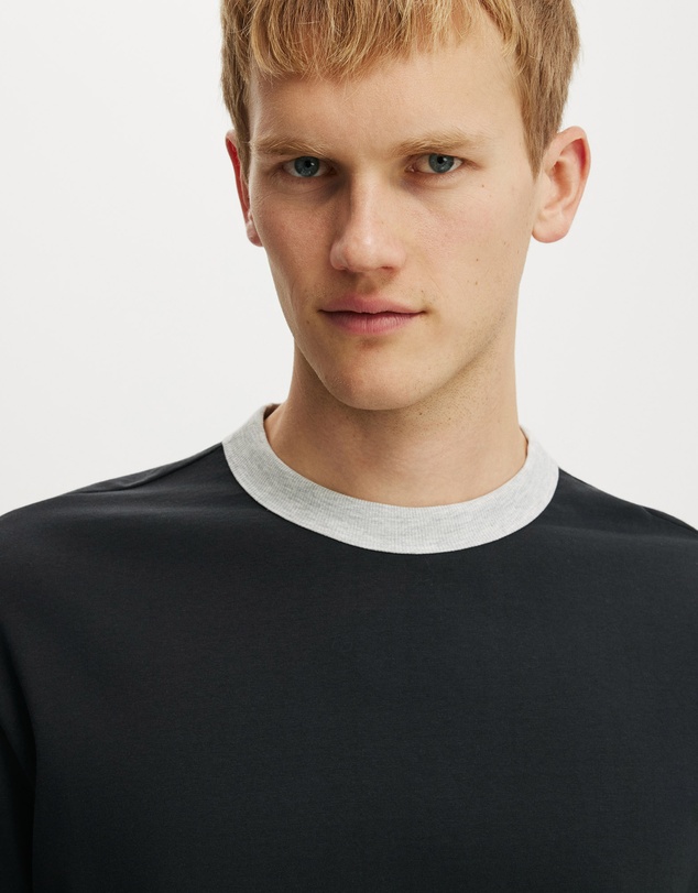 Cotton On - Cropped Fit T-Shirt
