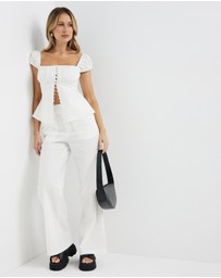 Dazie - San Antonio Linen Blend Fashion Top