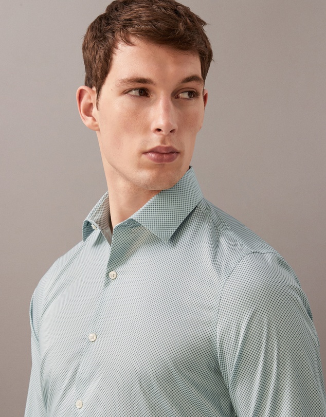 Calvin Klein - Stretch Collar Dress Shirt
