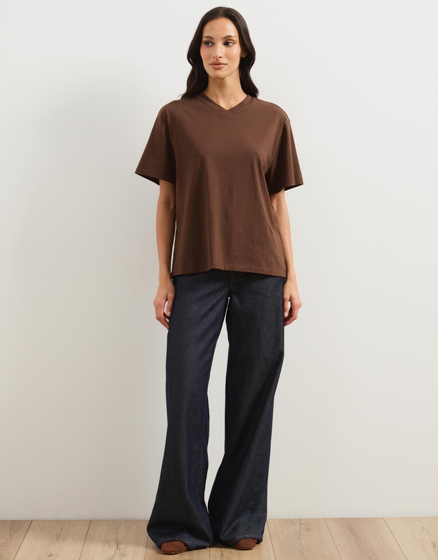 Atmos&Here - High V-Neck Organic Cotton Short Sleeve T-Shirt