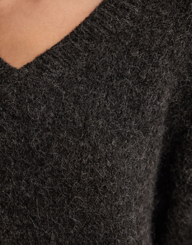 Oxford - Bridgette Alpaca Blend V-Neck