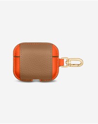 Maison De Sabre - The AirPods Pro 3 Case Charm