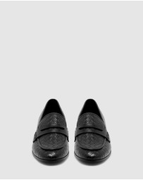 Nine West - Manner