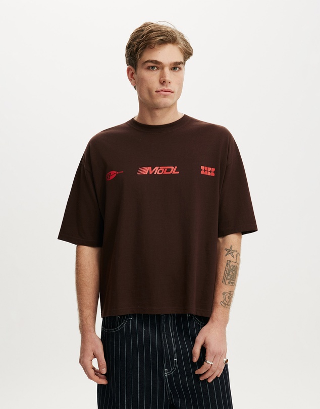 Cotton On - Cropped Fit Graphic T-Shirt