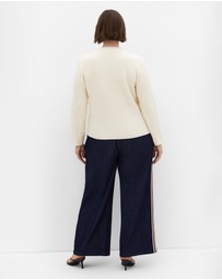 City Chic - Cleo Textured Knit Cardigan