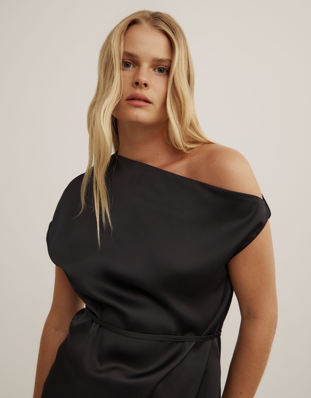 Witchery - Tipped Shoulder Top