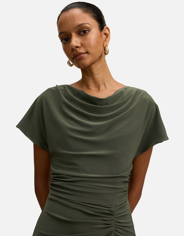 Forever New Petite - Tahnee Petite Grown On Sleeves Maxi Dress