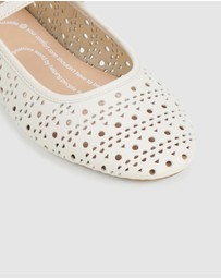 Rollie - Ballet Mary Jane Laser Flat