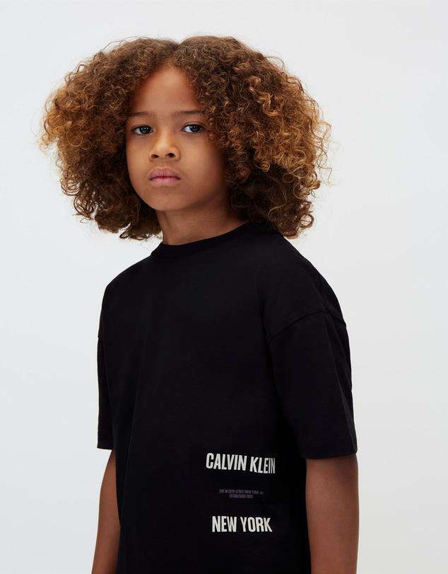 Calvin Klein Jeans - Boys Interest Placement T-Shirt