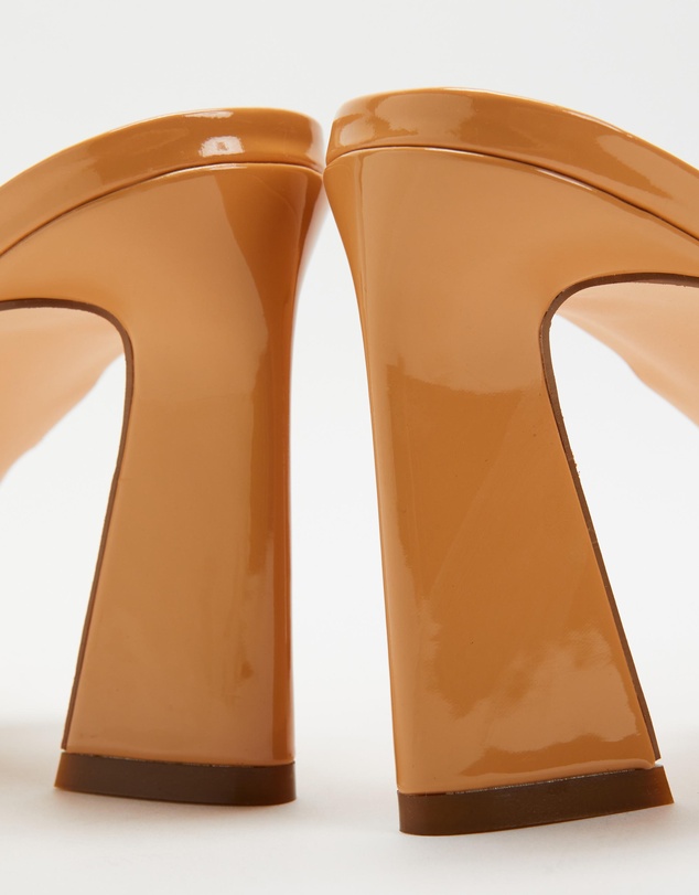 Therapy - Ida Heels
