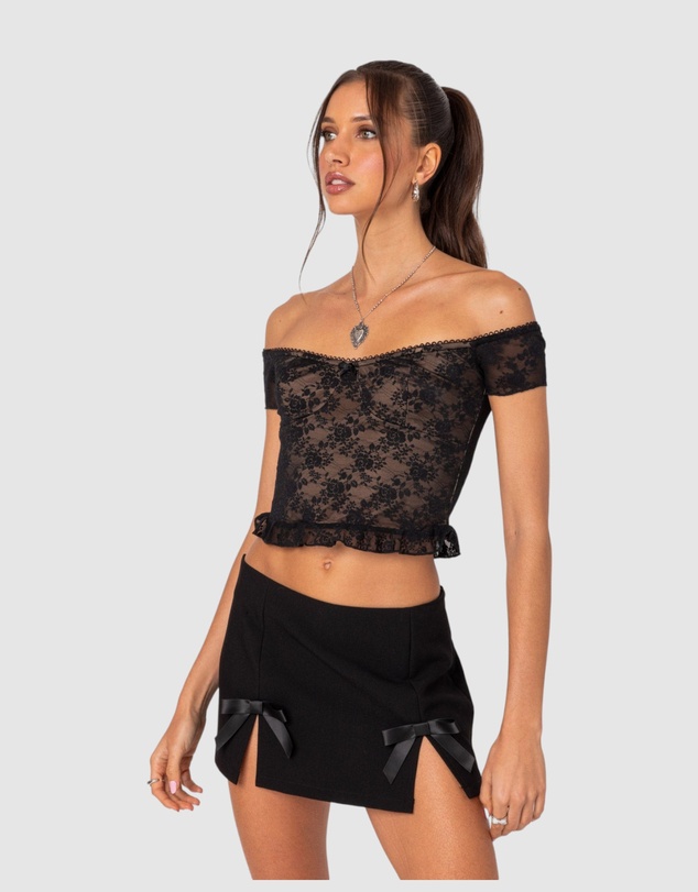 EDIKTED - Addie Off Shoulder Lace Top