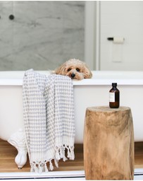 Miss April - Pompom Bathroom Set