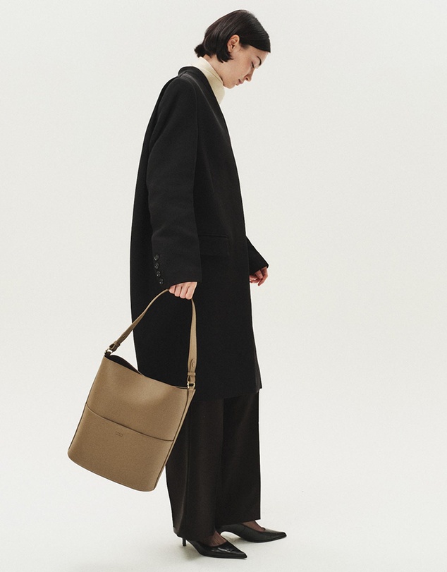 Freja NYC - Tall Tote - ICONIC EXCLUSIVE
