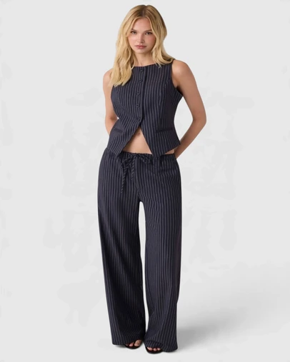 GUESS Jeans - GUESS JEANS Mid-Rise Pinstripe Wide Leg Pants