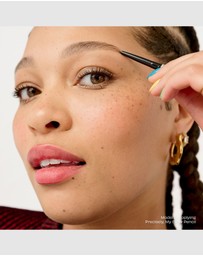 Benefit Cosmetics - Precisely Set