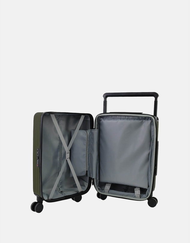 Reebok - Reebok Expedition 54cm Cabin Hard Shell Suitcase