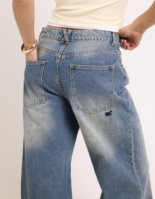 Neon Hart - Jumbo Jean