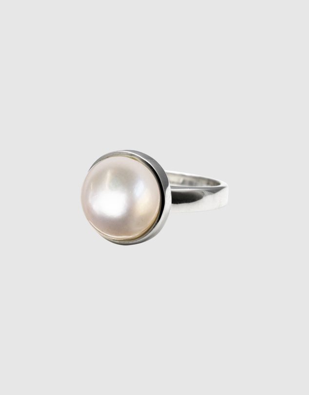 Von Treskow - Round Pearl Ring (12MM)